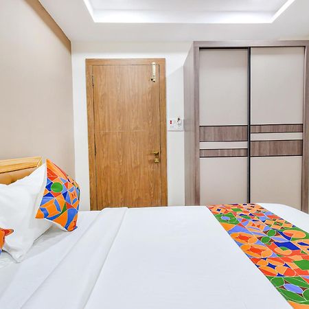 Fabhotel Seri - Nr Kims Hospital, Gachibowli Hyderabad Eksteriør billede