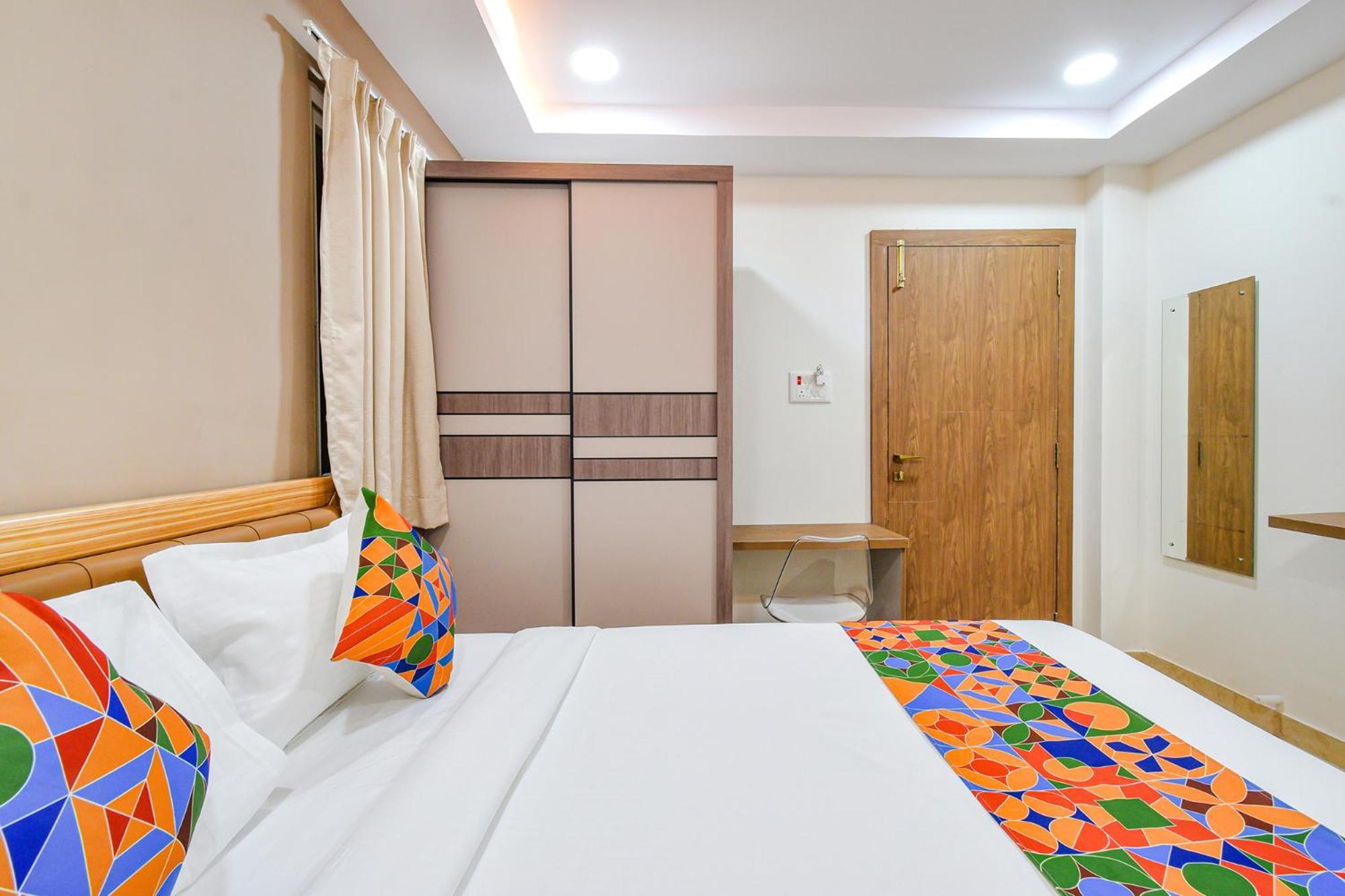 Fabhotel Seri - Nr Kims Hospital, Gachibowli Hyderabad Eksteriør billede