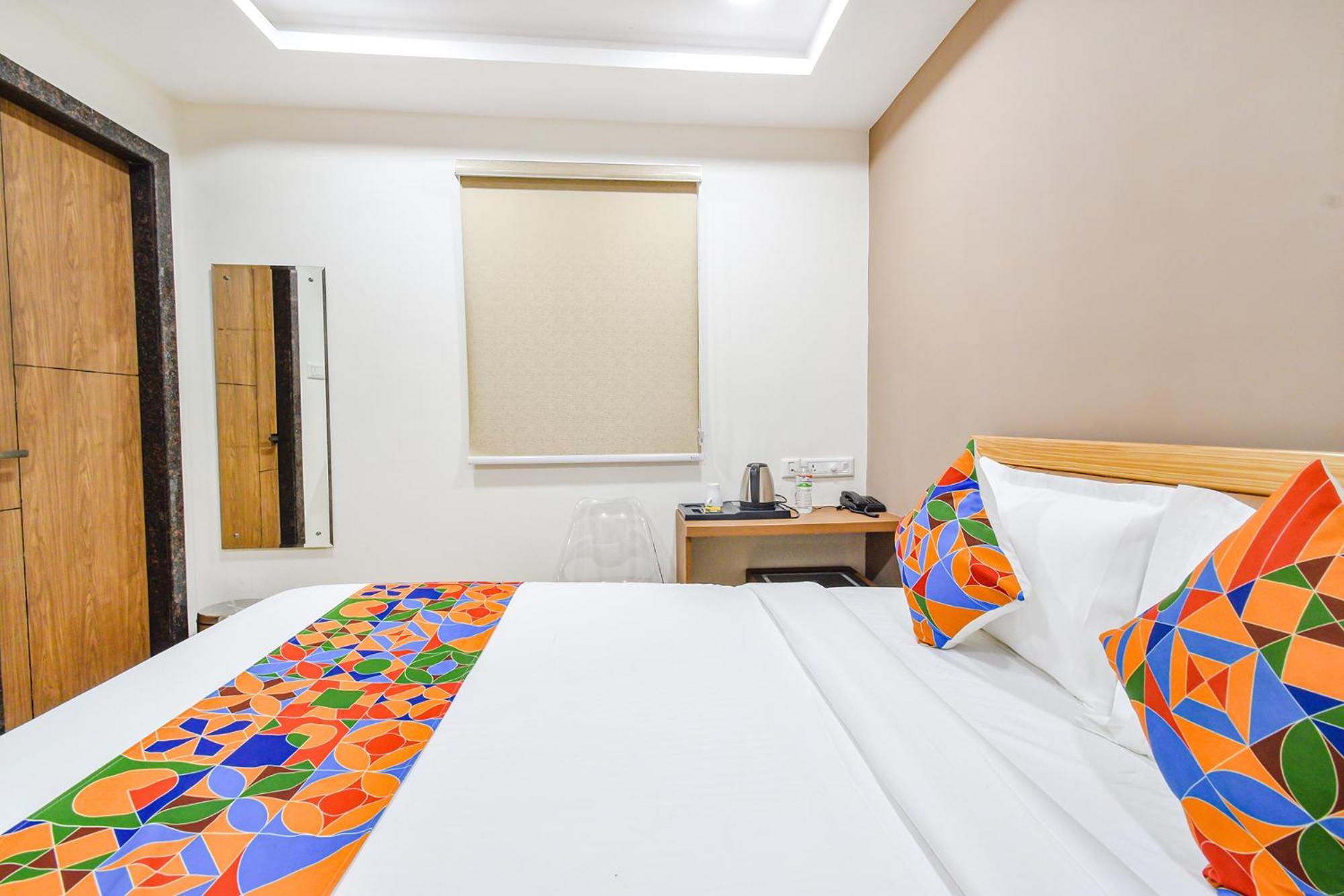 Fabhotel Seri - Nr Kims Hospital, Gachibowli Hyderabad Eksteriør billede
