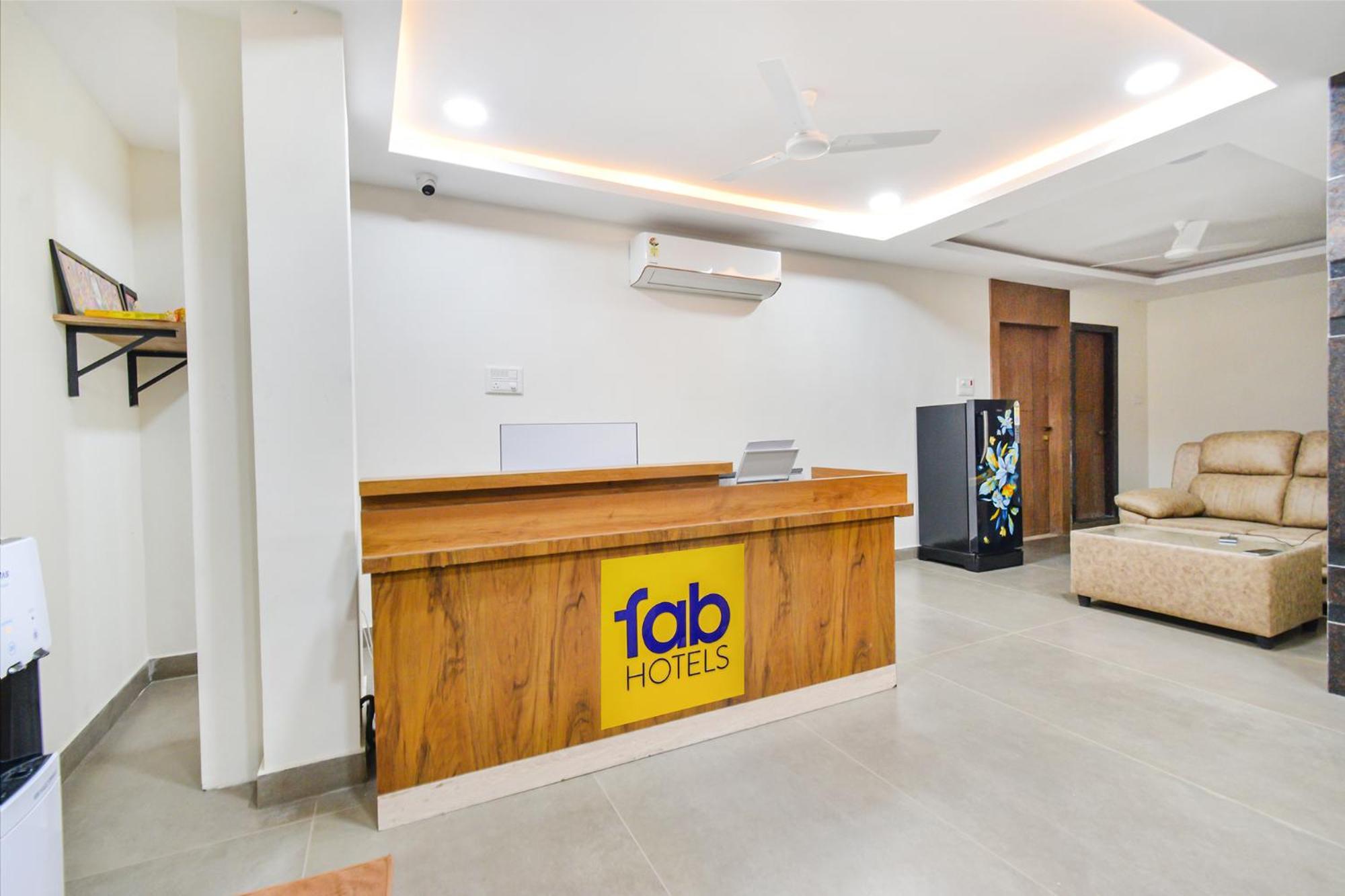 Fabhotel Seri - Nr Kims Hospital, Gachibowli Hyderabad Eksteriør billede